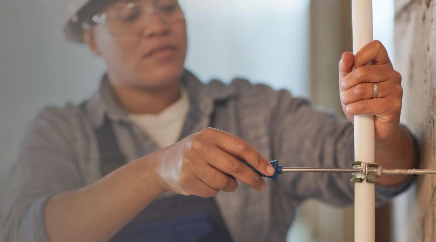 Professional industrial roofing company in Elmwood, IL